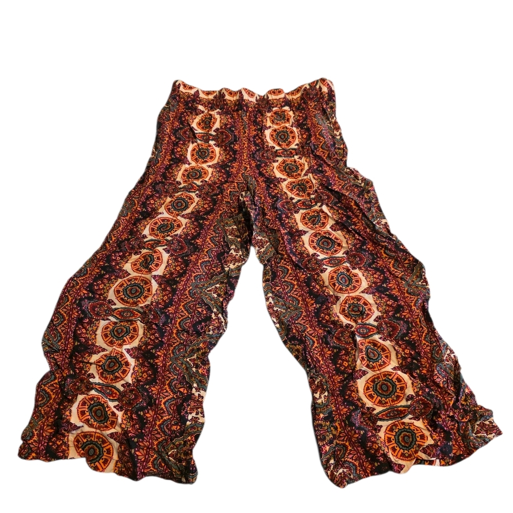 Bik Bok Cropped Wide Leg Bohemian Print 100% Vicose Pants Size XS EUC